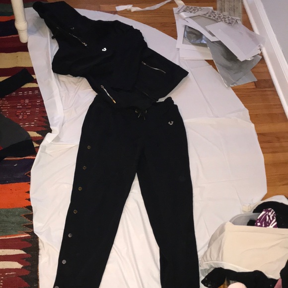 True religion sweatsuit - Picture 1 of 5